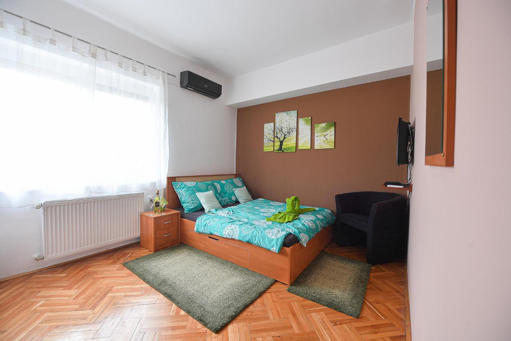 Kokusz Apartmanok Eger Room photo